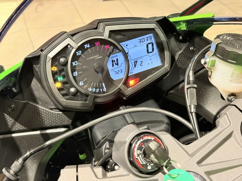 NINJA ZX-6R 636  - 2023 - CAXIAS DO SUL