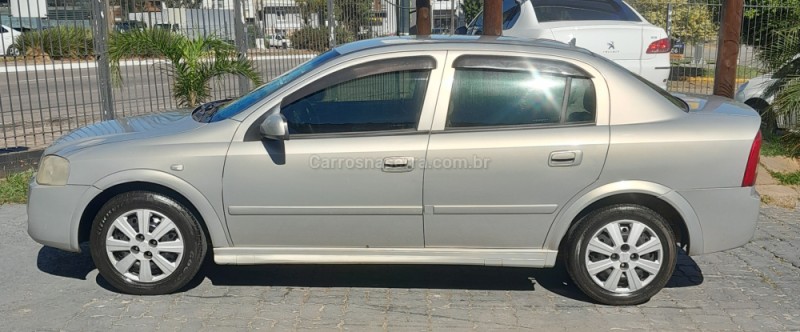 ASTRA 2.0 MPFI CD SEDAN 8V GASOLINA 4P MANUAL - 2004 - CAXIAS DO SUL