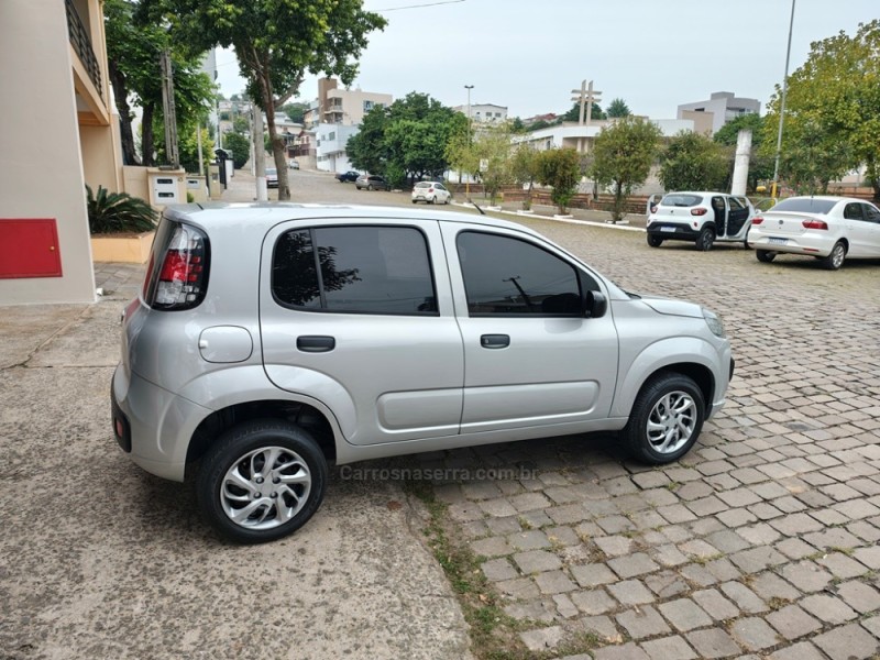 UNO 1.0 EVO ATTRACTIVE 8V FLEX 4P MANUAL - 2021 - GUAPORé