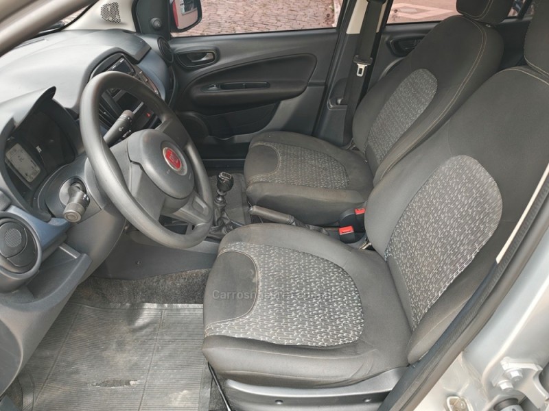 UNO 1.0 EVO ATTRACTIVE 8V FLEX 4P MANUAL - 2021 - GUAPORé