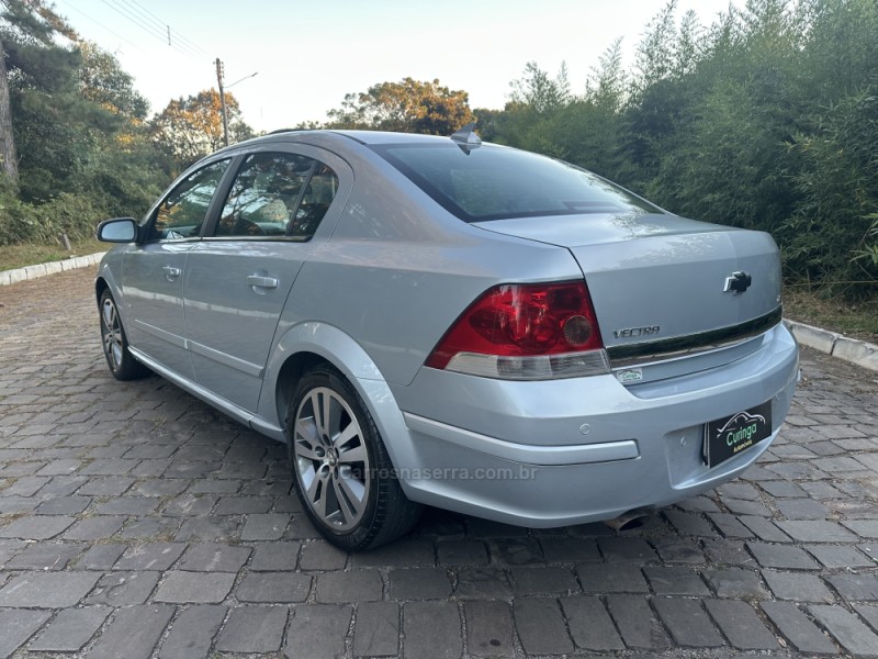 VECTRA 2.0 MPFI ELITE 8V FLEX 4P AUTOMÁTICO - 2010 - NOVA PRATA