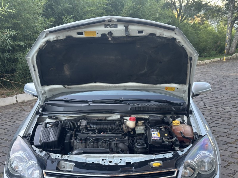 VECTRA 2.0 MPFI ELITE 8V FLEX 4P AUTOMÁTICO - 2010 - NOVA PRATA