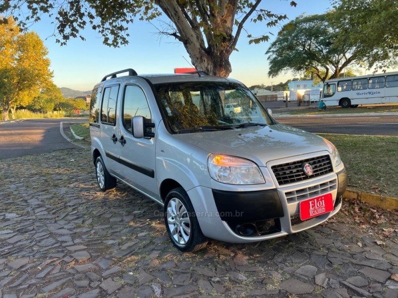 DOBLÓ 1.8 MPI ESSENCE 16V FLEX 4P MANUAL - 2017 - DOIS IRMãOS