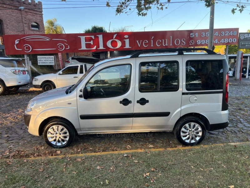 DOBLÓ 1.8 MPI ESSENCE 16V FLEX 4P MANUAL - 2017 - DOIS IRMãOS