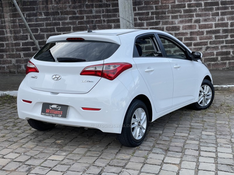HB20 1.6 COMFORT 16V FLEX 4P MANUAL - 2014 - FARROUPILHA