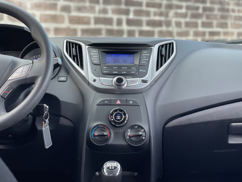 HB20 1.6 COMFORT 16V FLEX 4P MANUAL - 2014 - FARROUPILHA
