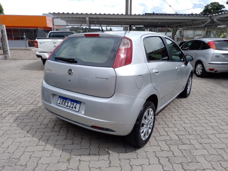 PUNTO 1.4 ATTRACTIVE 8V FLEX 4P MANUAL - 2011 - BENTO GONçALVES