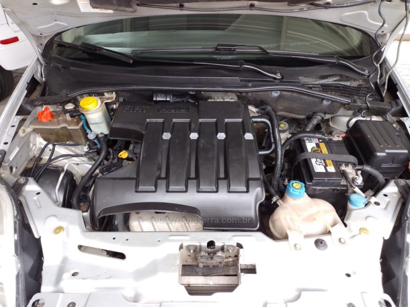 PUNTO 1.4 ATTRACTIVE 8V FLEX 4P MANUAL - 2011 - BENTO GONçALVES