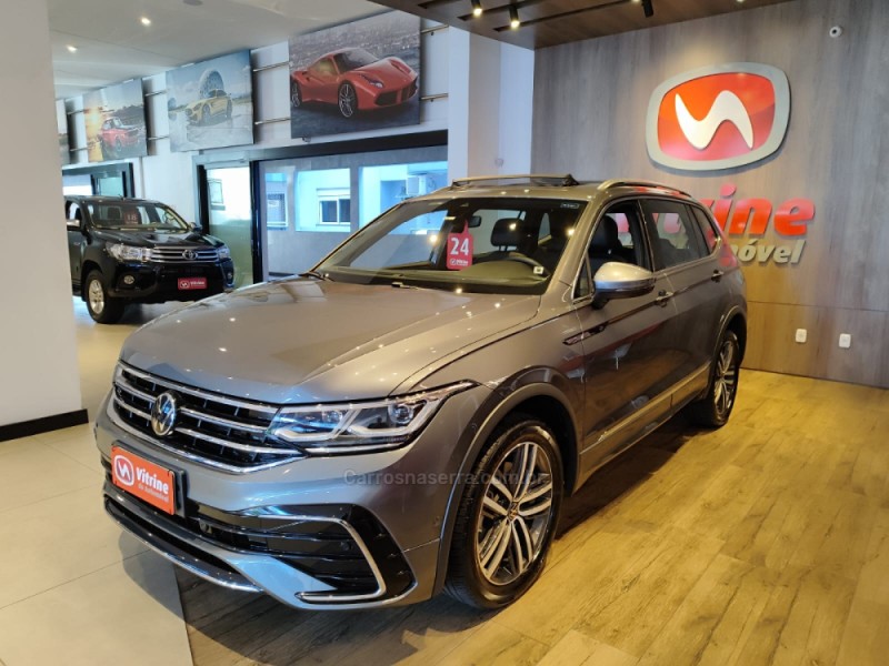 TIGUAN 2.0 ALLSPACE R-LINE 300 TSI GASOLINA 4P AUTOMÁTICO - 2023 - ERECHIM
