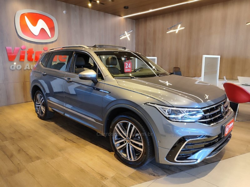 TIGUAN 2.0 ALLSPACE R-LINE 300 TSI GASOLINA 4P AUTOMÁTICO - 2023 - ERECHIM