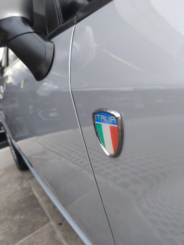 PUNTO 1.4 ATTRACTIVE ITALIA 8V FLEX 4P MANUAL - 2012 - CAXIAS DO SUL