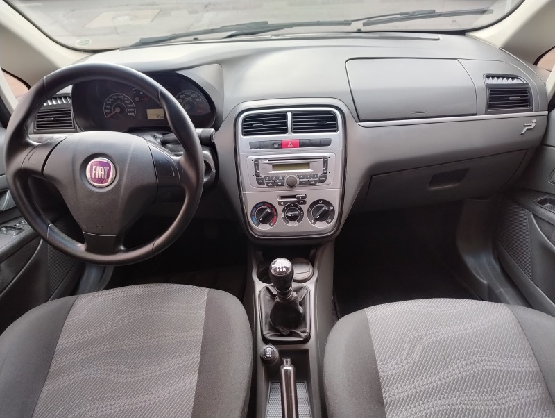 PUNTO 1.4 ATTRACTIVE ITALIA 8V FLEX 4P MANUAL - 2012 - CAXIAS DO SUL