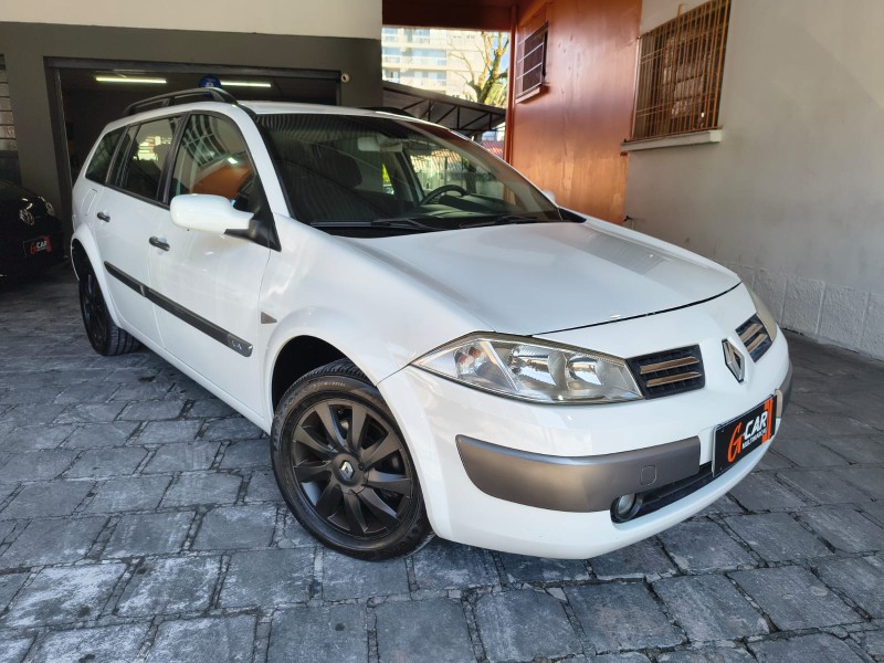 MÉGANE 1.6 DYNAMIQUE GRAND TOUR 16V FLEX 4P MANUAL - 2011 - CAXIAS DO SUL