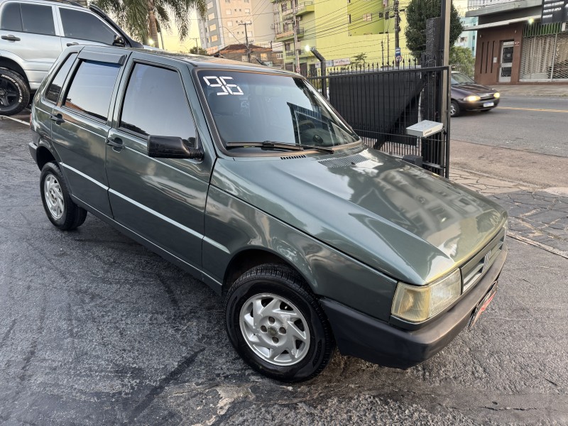 UNO 1.0 IE MILLE EP 8V GASOLINA 4P MANUAL - 1996 - CAXIAS DO SUL