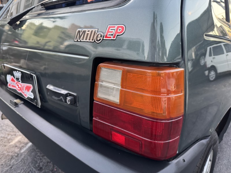 UNO 1.0 IE MILLE EP 8V GASOLINA 4P MANUAL - 1996 - CAXIAS DO SUL