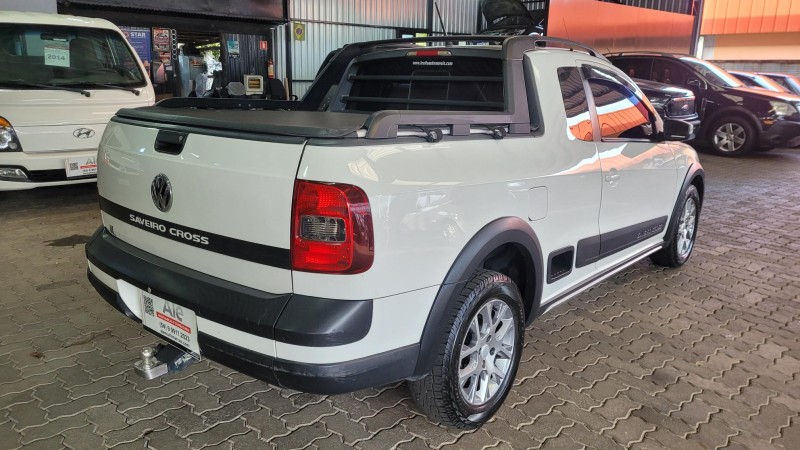 SAVEIRO 1.6 CROSS CE 8V FLEX 2P MANUAL - 2015 - GARIBALDI
