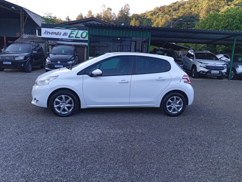 208 1.5 ALLURE 8V FLEX 4P MANUAL - 2015 - PICADA CAFé