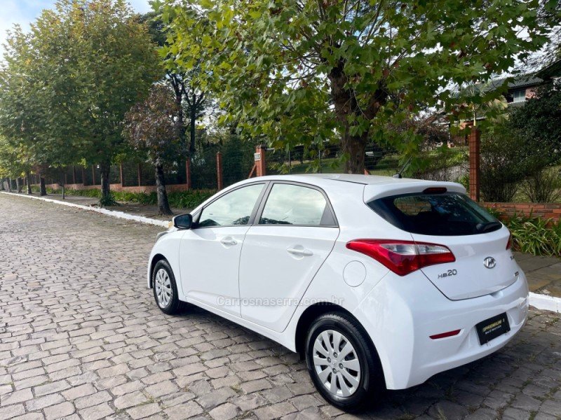 HB20 1.6 COMFORT PLUS 16V FLEX 4P AUTOMÁTICO - 2015 - BENTO GONçALVES