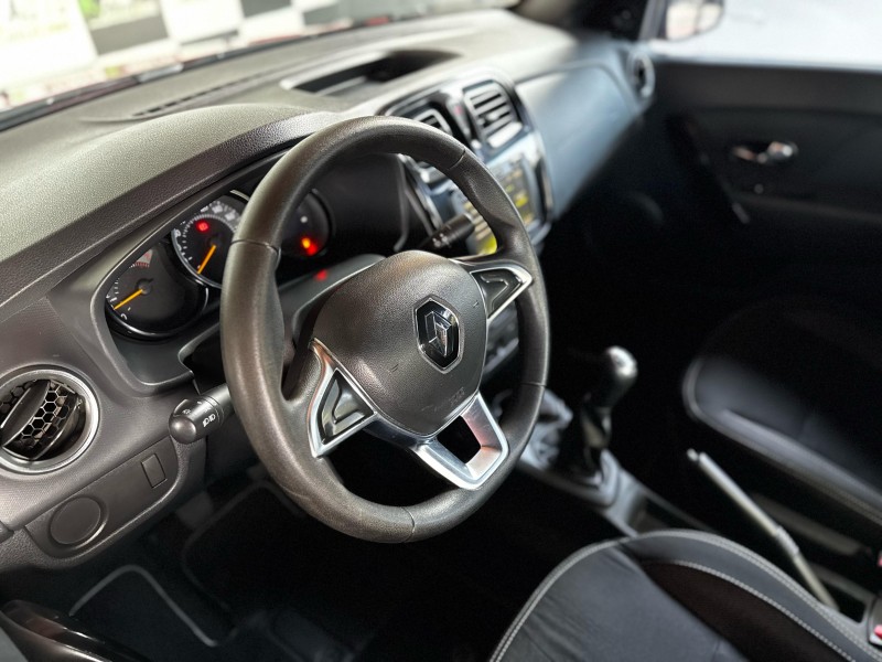 LOGAN 1.0 ZEN 12V FLEX 4P MANUAL - 2021 - CAXIAS DO SUL