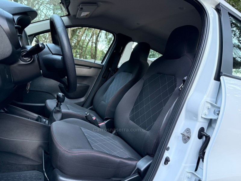 KWID 1.0 12V SCE FLEX ZEN MANUAL - 2024 - DOIS IRMãOS