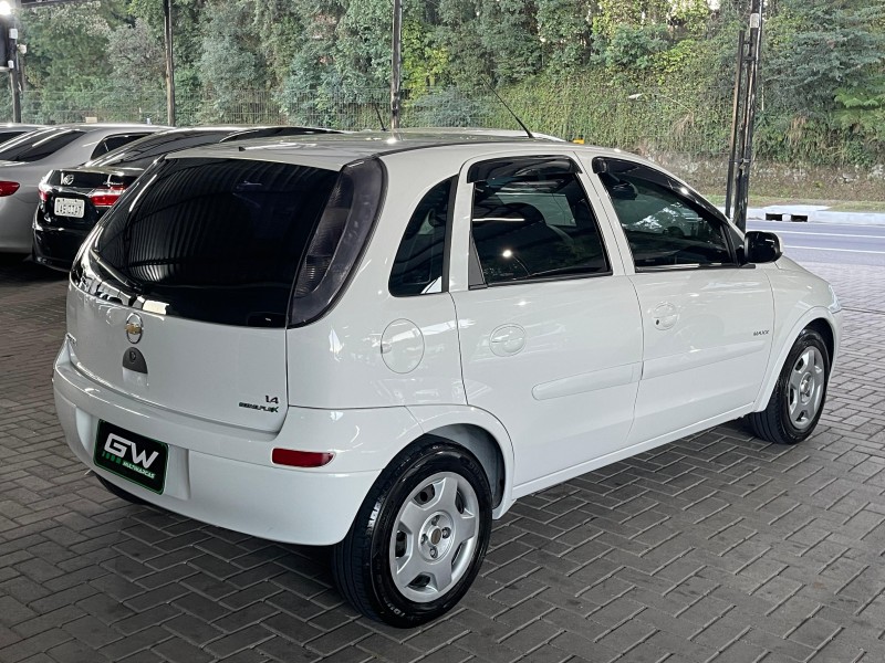 CORSA 1.4 MPFI MAXX 8V FLEX 4P MANUAL - 2011 - CAXIAS DO SUL