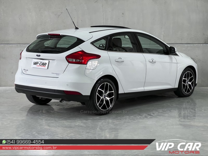 FOCUS 2.0 TITANIUM HATCH 16V FLEX 4P AUTOMÁTICO - 2017 - FARROUPILHA