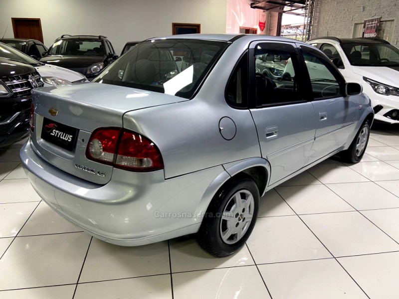 CLASSIC 1.0 MPFI LS 8V FLEX 4P MANUAL - 2012 - ESTâNCIA VELHA