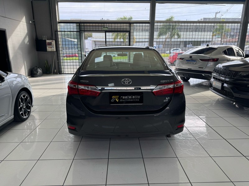 COROLLA 2.0 XEI 16V FLEX 4P AUTOMÁTICO - 2017 - CAXIAS DO SUL