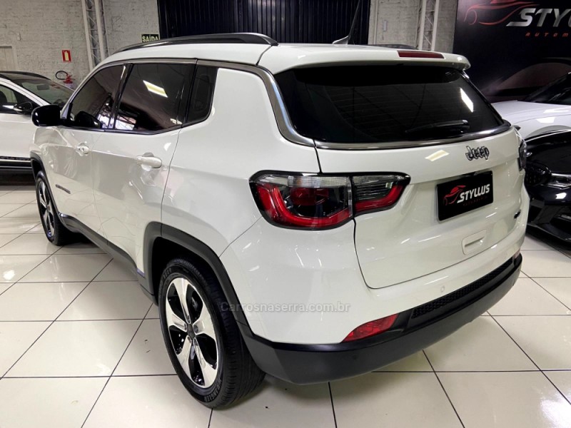 COMPASS 2.0 16V FLEX LONGITUDE AUTOMÁTICO - 2018 - ESTâNCIA VELHA