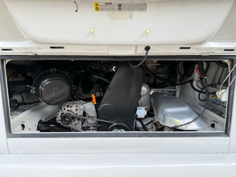 KOMBI 1.4 MI STD 8V FLEX 3P MANUAL - 2014 - FARROUPILHA