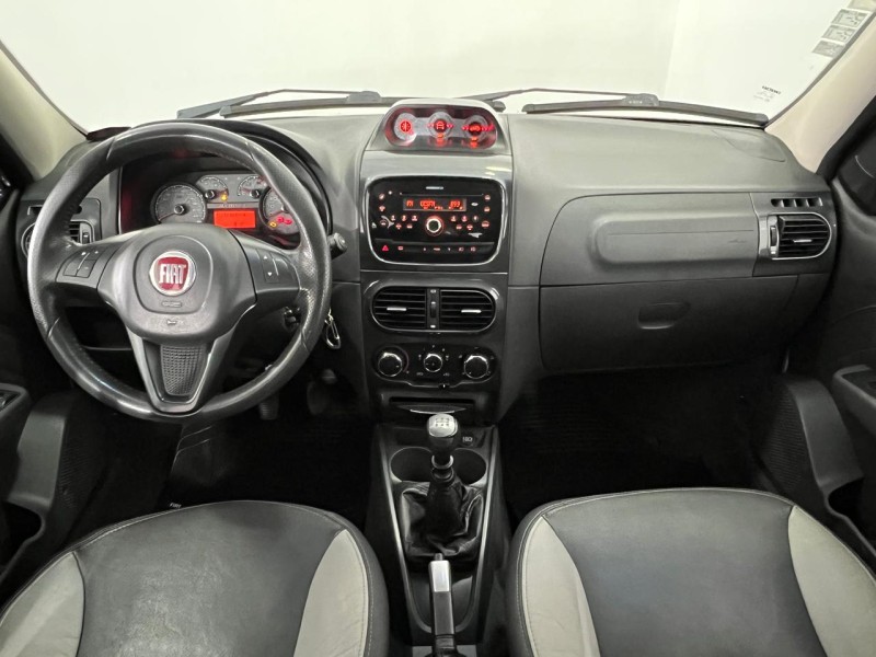 PALIO 1.8 MPI ADVENTURE WEEKEND 16V FLEX 4P MANUAL - 2013 - FARROUPILHA