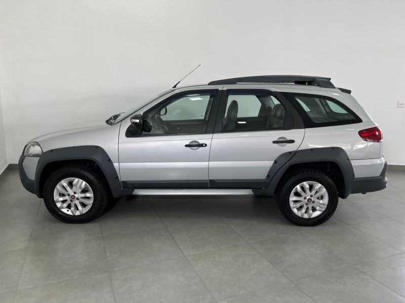 PALIO 1.8 MPI ADVENTURE WEEKEND 16V FLEX 4P MANUAL - 2013 - FARROUPILHA
