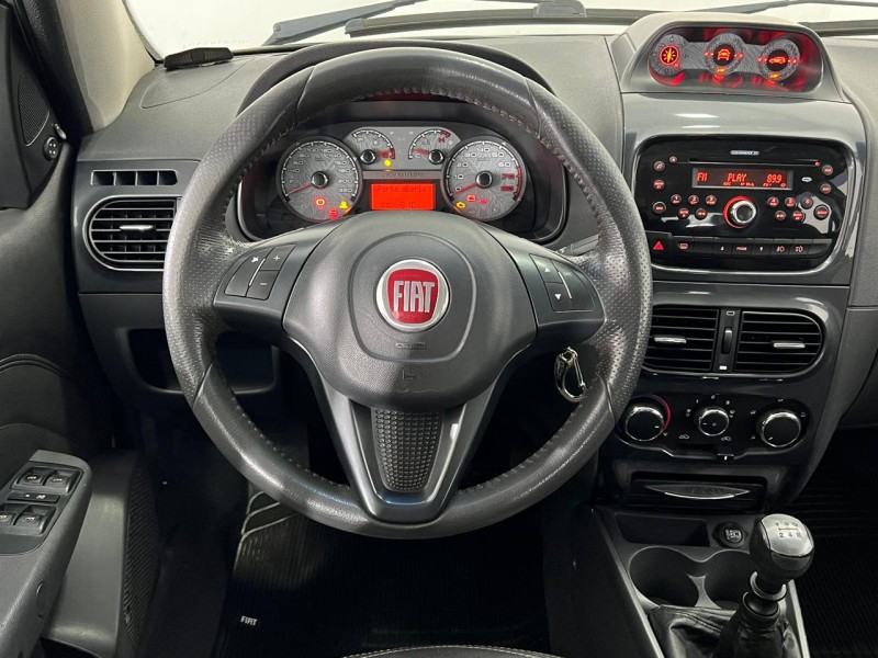 PALIO 1.8 MPI ADVENTURE WEEKEND 16V FLEX 4P MANUAL - 2013 - FARROUPILHA