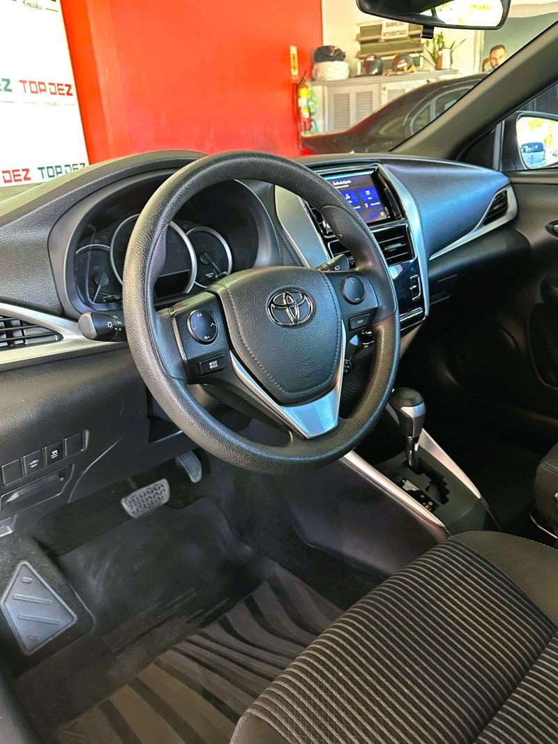 YARIS 1.5 XL PLUS CONNECT 16V FLEX 4P AUTOMÁTICO - 2020 - SãO SEBASTIãO DO CAí