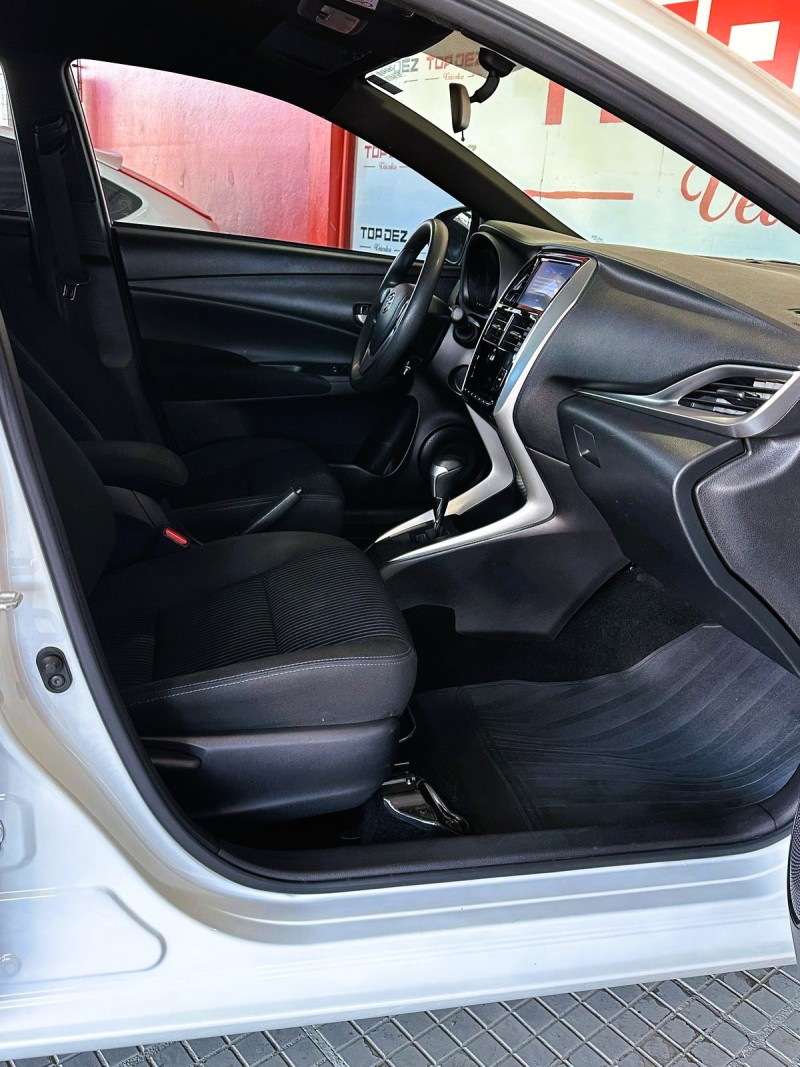 YARIS 1.5 XL PLUS CONNECT 16V FLEX 4P AUTOMÁTICO - 2020 - SãO SEBASTIãO DO CAí