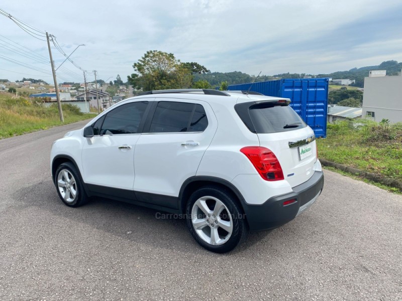 TRACKER 1.8 MPFI LTZ 4X2 16V FLEX 4P AUTOMÁTICO - 2015 - FLORES DA CUNHA