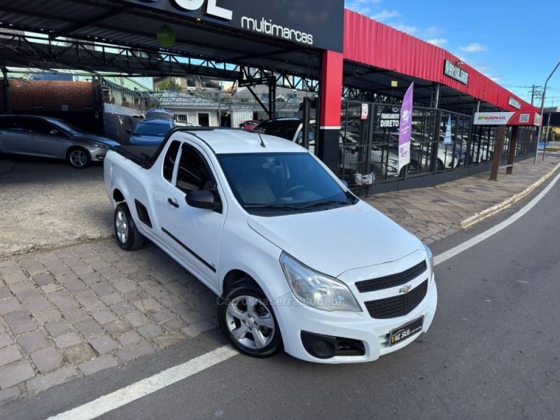 MONTANA 1.4 MPFI LS CS 8V FLEX 2P MANUAL