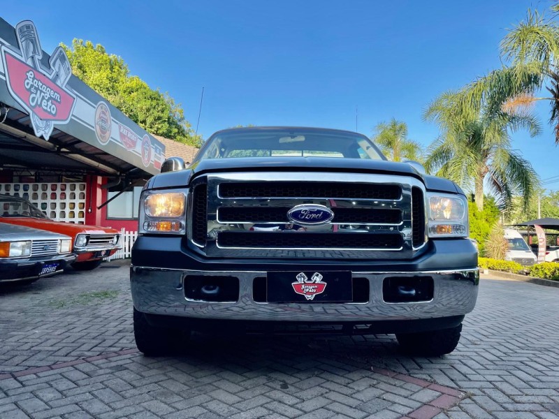 F-250 4.2 XLT 4X2 CS TURBO DIESEL 2P MANUAL - 2002 - TEUTôNIA