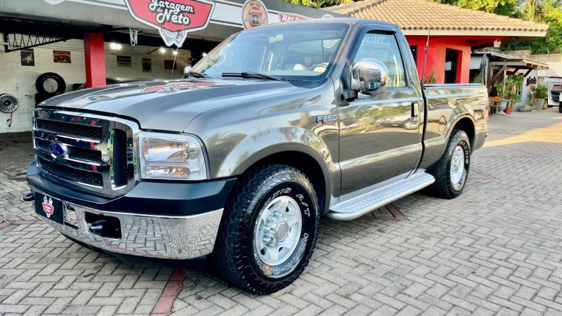 F-250 4.2 XLT 4X2 CS TURBO DIESEL 2P MANUAL - 2002 - TEUTôNIA