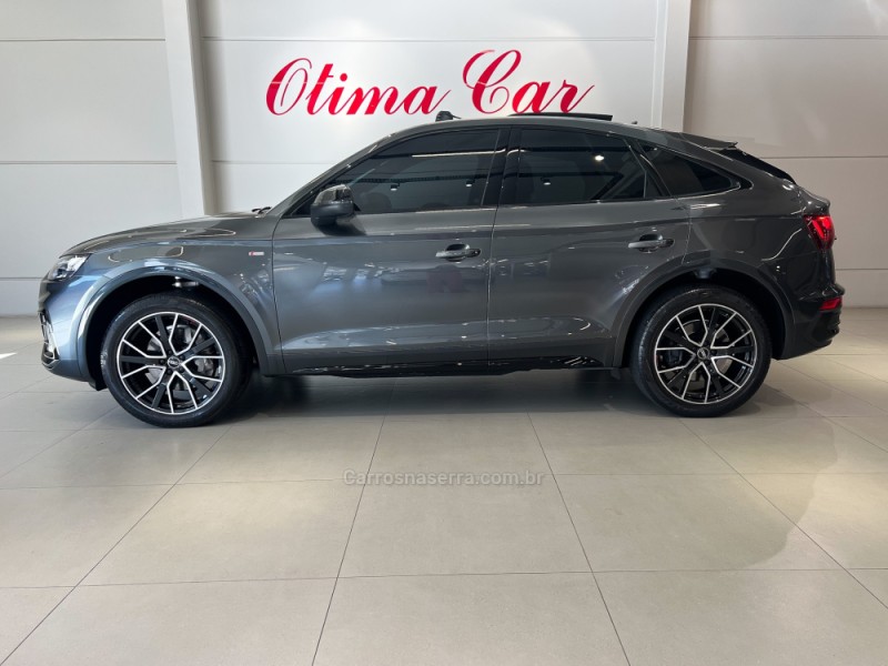 Q5 2.0 TFSI S LINE BLACK QUATTRO S TRONIC GASOLINA 4P - 2022 - FLORES DA CUNHA