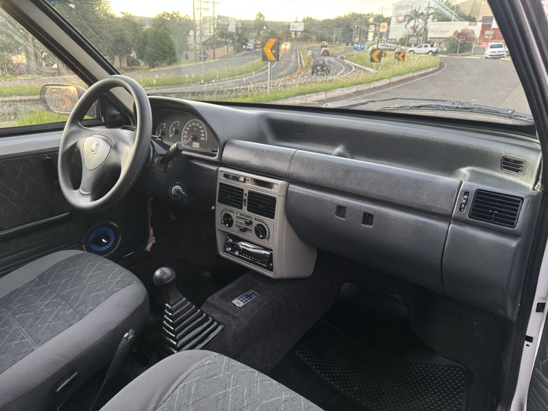 UNO 1.0 MPI MILLE FIRE 8V FLEX 2P MANUAL - 2006 - DOIS IRMãOS