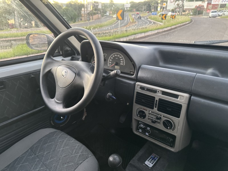 UNO 1.0 MPI MILLE FIRE 8V FLEX 2P MANUAL - 2006 - DOIS IRMãOS
