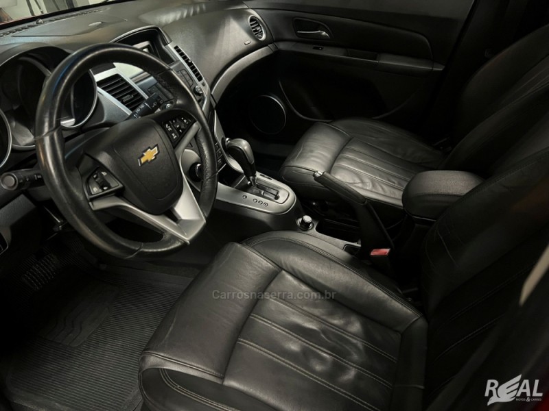 CRUZE 1.8 LT SPORT6 16V FLEX 4P AUTOMÁTICO - 2013 - SAPIRANGA