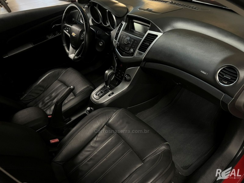 CRUZE 1.8 LT SPORT6 16V FLEX 4P AUTOMÁTICO - 2013 - SAPIRANGA