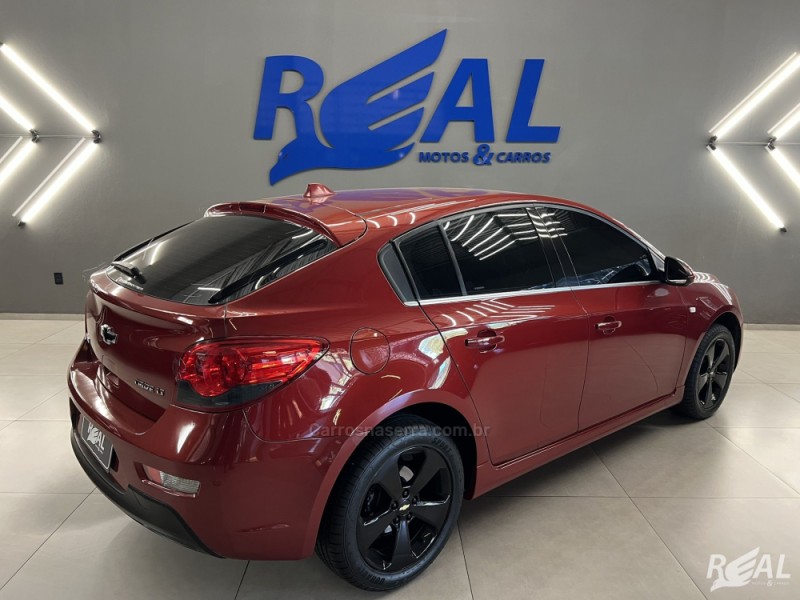 CRUZE 1.8 LT SPORT6 16V FLEX 4P AUTOMÁTICO - 2013 - SAPIRANGA