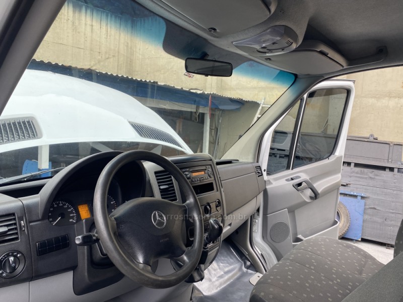 SPRINTER 2.2 CHASSI 515 LONGO DIESEL 3P MANUAL - 2013 - CAXIAS DO SUL