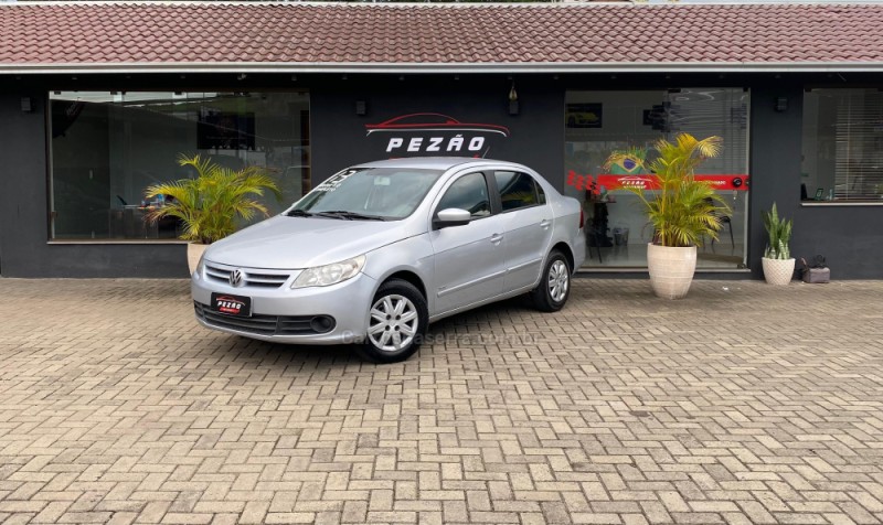 VOYAGE 1.0 MI CITY 8V FLEX 4P MANUAL - 2013 - PAROBé
