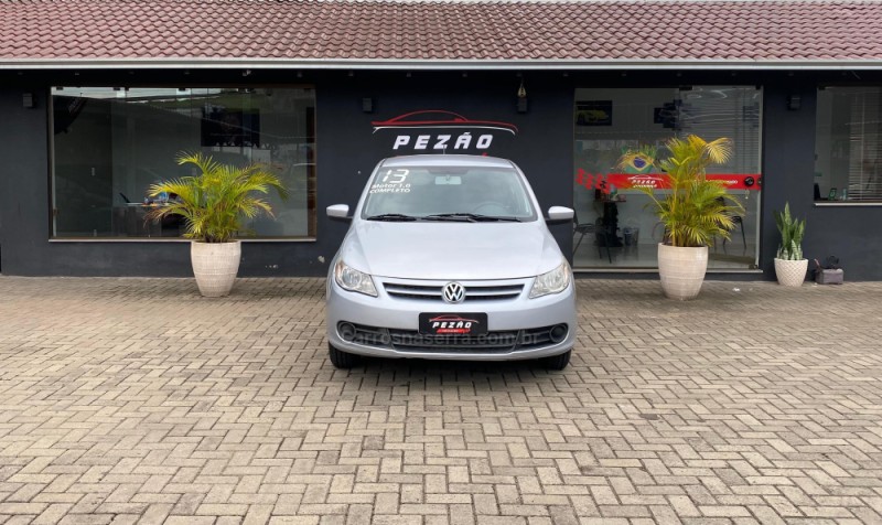 VOYAGE 1.0 MI CITY 8V FLEX 4P MANUAL - 2013 - PAROBé