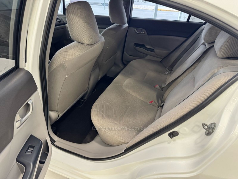 CIVIC 1.8 LXS 16V FLEX 4P AUTOMÁTICO - 2013 - SALVADOR DO SUL