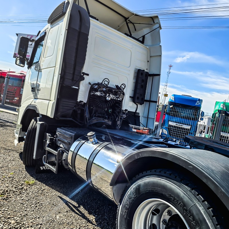 FH 400 4X2 - 2010 - GARIBALDI